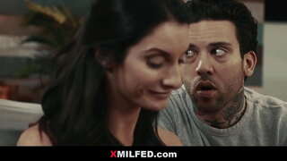 Ny Vadiny sy ny ratsy fanahy Mpitsongo - XMILFED.com