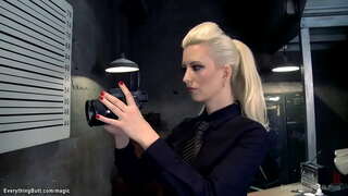 גרויס בובז טאָכעס קאַפּ קאַרש טאָרן אַנאַל טויז ברונעט ינמייט מאַדי אָ ריילי אין די אָפיס דעמאָלט אַנאַל פאַקס איר און וועראָניקאַ אַוולווו אין טורמע צעל מילף