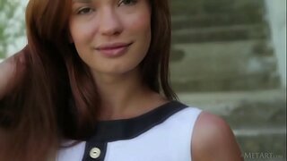 Прекрасни Европската тинејџерски Carolizi околу бидам измамен на отворено