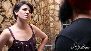 Comunistinha ต้องลงคะแนนอยู่ที่ Boulos และมันเปลี่ยนเป็นฮอร์น