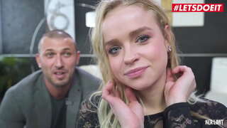 LETSDOEIT - Alexa Flexy - колой-влак сӧрастареныт пеҥгыде кугече ебать ачаже шке кутаныште